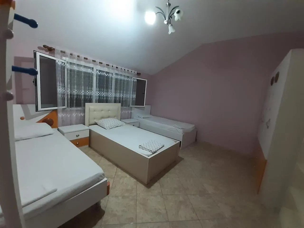 Villas Emma For Rent Feeling Home Best Views Lägenhet Xhafzotaj