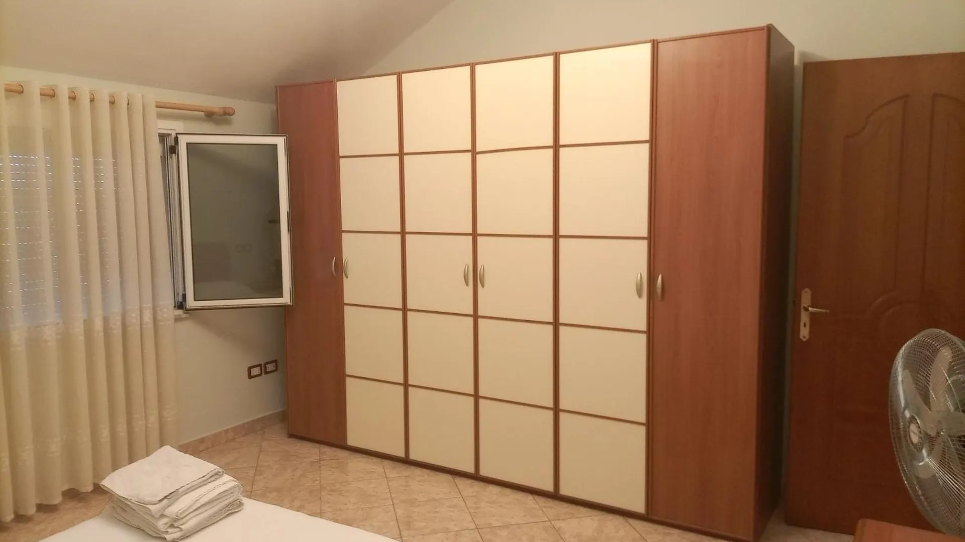 Villas Emma For Rent Feeling Home Best Views 0*, Xhafzotaj Albanien