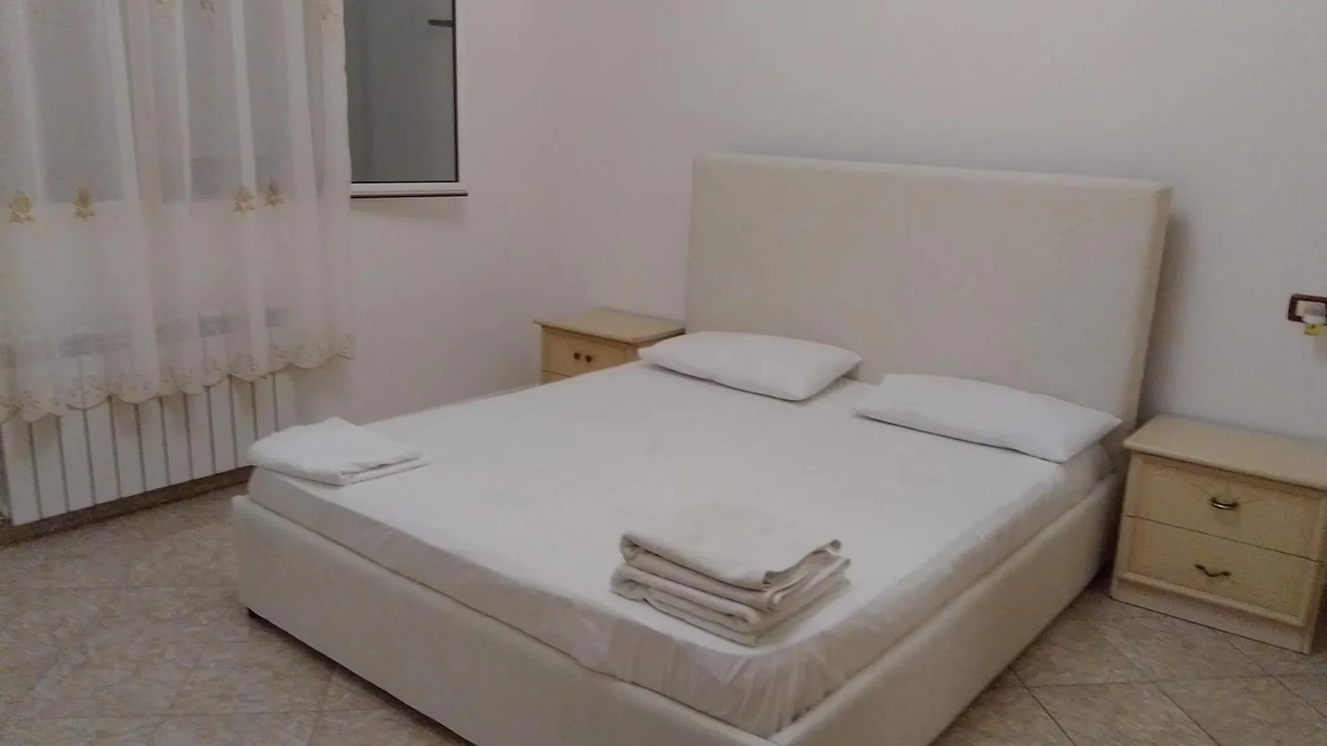 Villas Emma For Rent Feeling Home Best Views 0*, Xhafzotaj Albanien